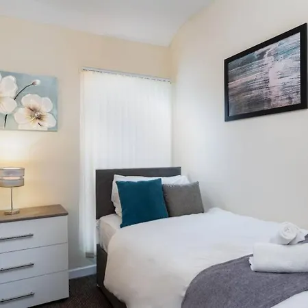 Sleeps 5, Smart Tv'S In Bedrooms Swansea Exterior photo